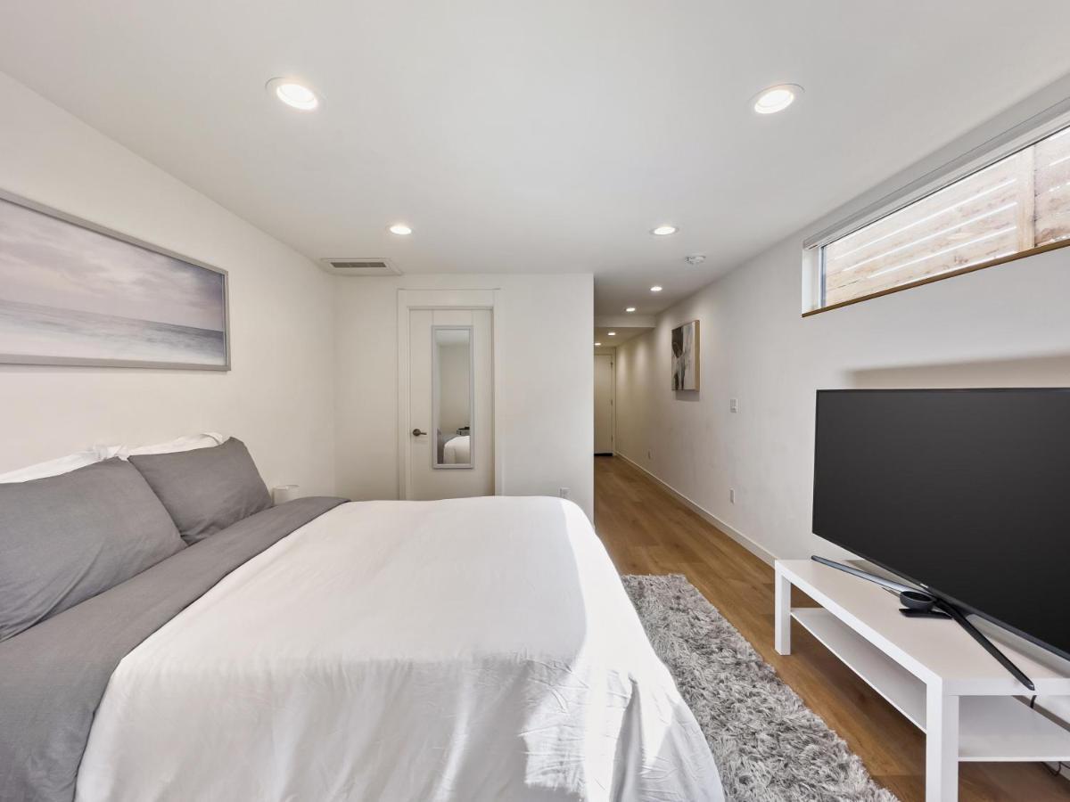 Modern Apartment Near Light Rail Seattle Exterior foto